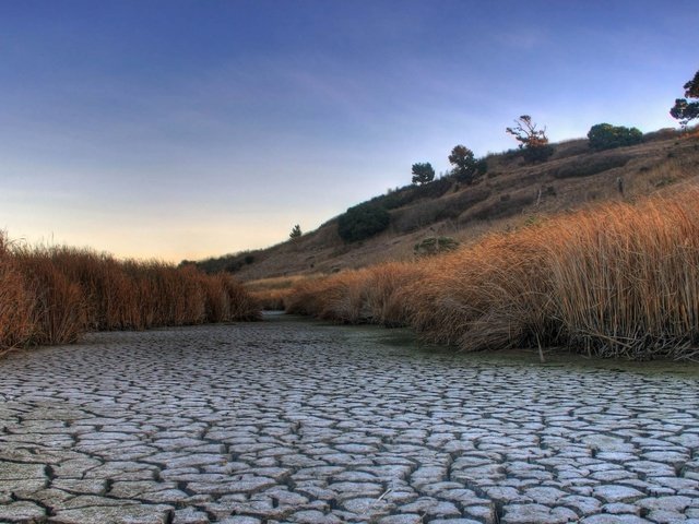 Обои реки, пересохшее, русло, river, dry, direction разрешение 2046x1114 Загрузить