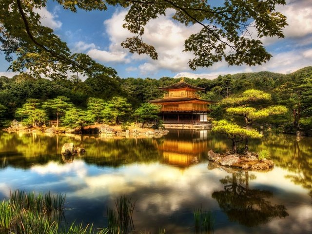 Обои храм, япония, киото, японии, павильон, голден, temple, japan, kyoto, pavilion, golden разрешение 2071x1440 Загрузить