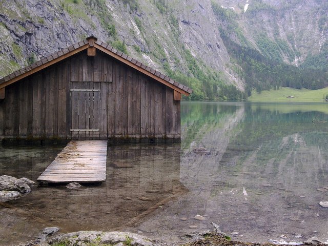 Обои озеро, отражение, хижина, boat hut, lake, reflection, hut разрешение 1920x1200 Загрузить