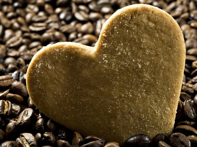 Обои еда, зерна, кофе, форма, сердце, печенье, food, grain, coffee, form, heart, cookies разрешение 1920x1080 Загрузить