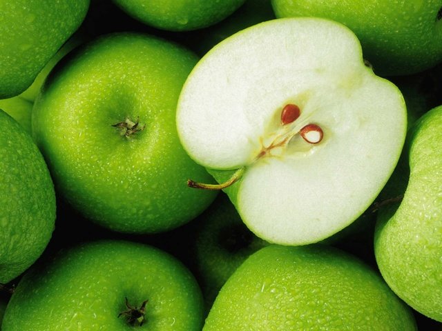 Обои капли, фрукты, яблоки, зеленые, drops, fruit, apples, green разрешение 1920x1200 Загрузить