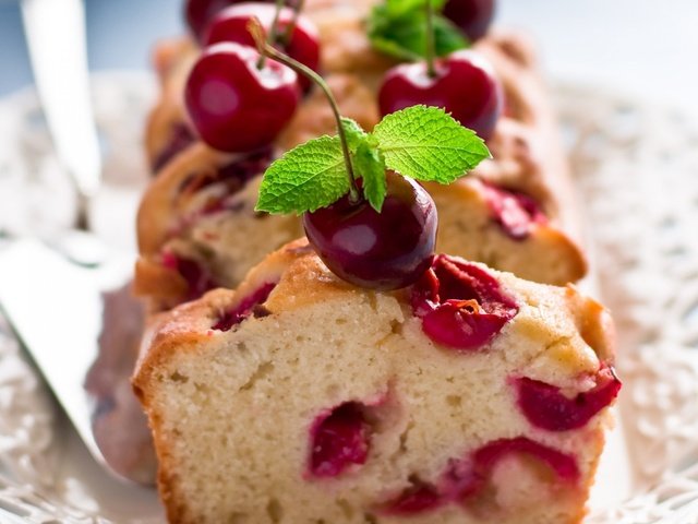 Обои вишня, сладкое, выпечка, десерт, кекс, вишневый кекс, cherry, sweet, cakes, dessert, cupcake, cherry cupcake разрешение 1920x1200 Загрузить