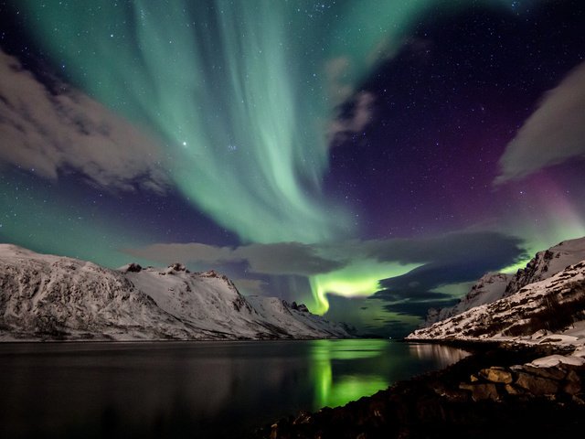 Обои небо, ночь, горы, снег, исландия, the sky, night, mountains, snow, iceland разрешение 1920x1200 Загрузить