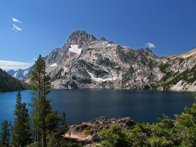 Обои небо, деревья, вода, озеро, горы, сша, айдахо, the sky, trees, water, lake, mountains, usa, idaho разрешение 1920x1200 Загрузить