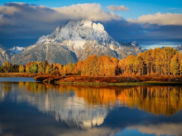 Обои утро, осень, сша, вайоминг, штат, национальный парк гранд-титон, oxbow bend, morning, autumn, usa, wyoming, state, national park grand teton разрешение 2048x1270 Загрузить