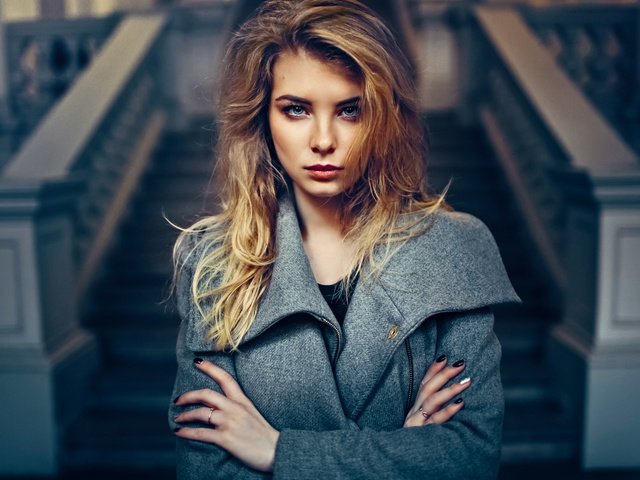 Обои девушка, блондинка, портрет, модель, длинные волосы, ирина попова, girl, blonde, portrait, model, long hair, irina popova разрешение 2048x1280 Загрузить