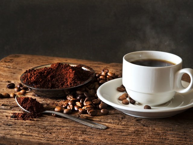 Обои кофе, чашка, кофейные зерна, кубок, бобы, coffee, cup, coffee beans, beans разрешение 2880x1923 Загрузить