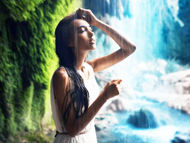 Обои девушка, платье, водопад, girl, dress, waterfall разрешение 1920x1080 Загрузить