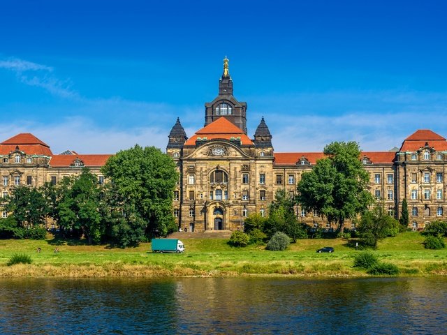 Обои архитектура, здание, германия, дрезден, architecture, the building, germany, dresden разрешение 2880x1923 Загрузить