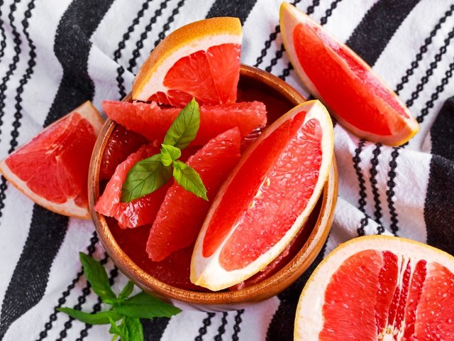 Обои фрукты, витамины, дольки, тарелка, цитрусы, грейпфрут, fruit, vitamins, slices, plate, citrus, grapefruit разрешение 4354x2903 Загрузить