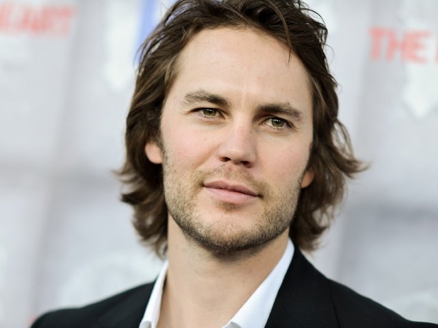 Обои портрет, взгляд, актёр, лицо, мужчина, тейлор китч, portrait, look, actor, face, male, taylor kitsch разрешение 3500x2333 Загрузить