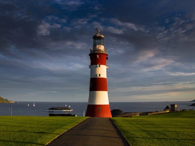 Обои дорога, море, маяк, англия, плимут, road, sea, lighthouse, england, plymouth разрешение 2048x1332 Загрузить