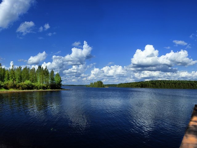 Обои небо, облака, деревья, река, природа, панорама, лодка, канада, the sky, clouds, trees, river, nature, panorama, boat, canada разрешение 10000x1731 Загрузить