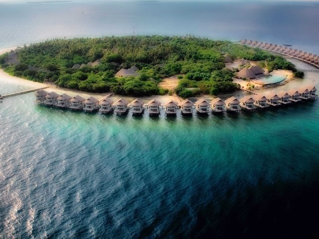 Обои океан, остров, курорт, бунгало, мальдивы, the ocean, island, resort, bungalow, the maldives разрешение 3413x1920 Загрузить