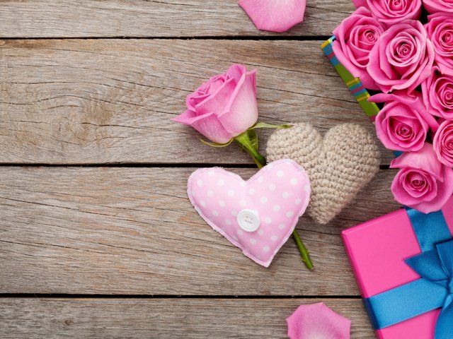 Обои сердце, подарок, сердечки, день святого валентина, розовые розы, валентинки, heart, gift, hearts, valentine's day, pink roses, valentines разрешение 2560x1706 Загрузить