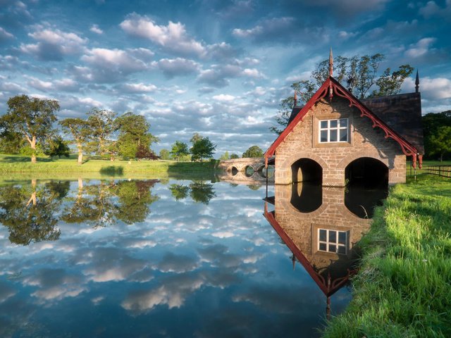 Обои озеро, природа, отражение, пейзаж, домик, lake, nature, reflection, landscape, house разрешение 1920x1200 Загрузить