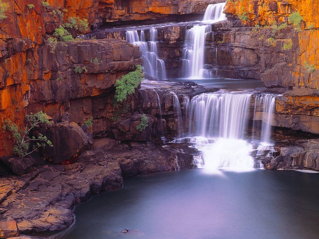 Обои река, скалы, природа, пейзаж, скала, водопад, австралия, кустарники, river, rocks, nature, landscape, rock, waterfall, australia, shrubs разрешение 2880x1800 Загрузить