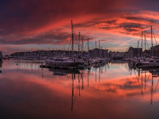 Обои лодка, англия, яхта, зарево, гавань, плимут, boat, england, yacht, glow, harbour, plymouth разрешение 2048x1108 Загрузить