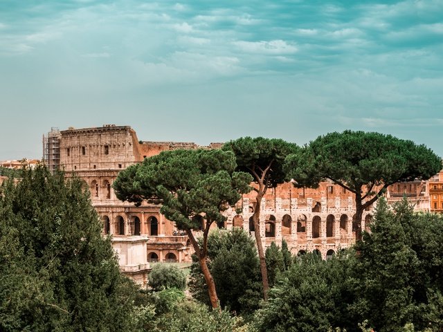 Обои деревья, италия, колизей, рим, памятник архитектуры, амфитеатр, trees, italy, colosseum, rome, monument, amphitheatre разрешение 3257x2048 Загрузить