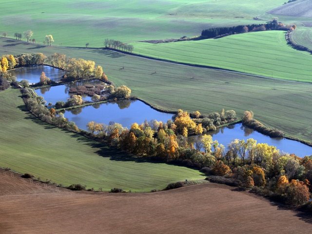 Обои деревья, природа, пейзаж, равнина, пруд, холм, плато, резервуар, trees, nature, landscape, plain, pond, hill, plateau, tank разрешение 7087x4724 Загрузить