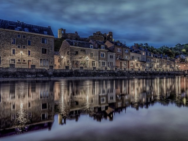 Обои река, отражение, дома, бельгия, ла-рош-ан-арден, river, reflection, home, belgium, la roche-en-ardenne разрешение 2048x1287 Загрузить