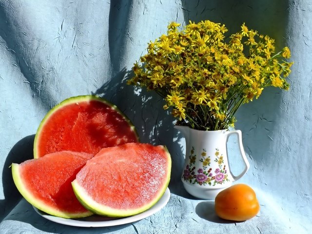 Обои цветы, арбуз, букет, ваза, кувшин, натюрморт, flowers, watermelon, bouquet, vase, pitcher, still life разрешение 3000x2250 Загрузить