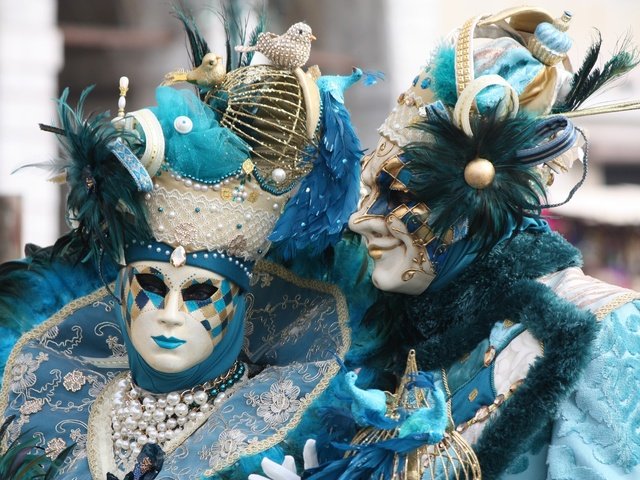 Обои пара, костюмы, маски, карнавал, pair, costumes, mask, carnival разрешение 2048x1365 Загрузить