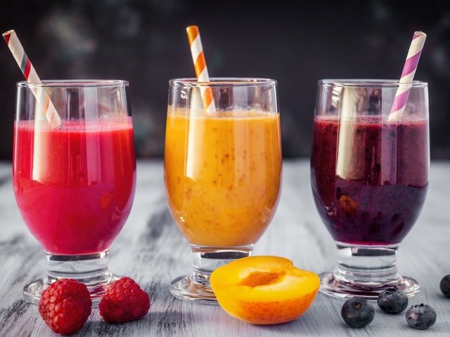 Обои малина, фрукты, абрикос, ягоды, черника, сок, фреш, raspberry, fruit, apricot, berries, blueberries, juice, fresh разрешение 8000x5334 Загрузить