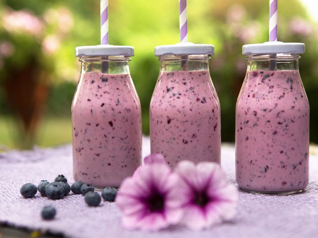 Обои ягоды, черника, завтрак, смузи, berries, blueberries, breakfast, smoothies разрешение 7000x4667 Загрузить