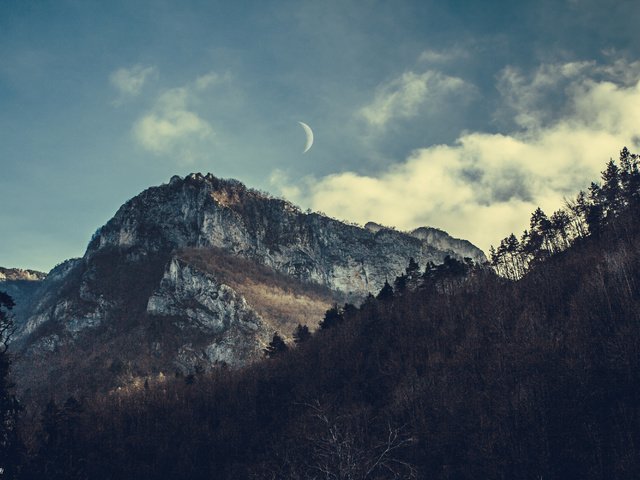 Обои небо, облака, деревья, горы, йосемитский национальный парк, the sky, clouds, trees, mountains, yosemite national park разрешение 3000x2000 Загрузить