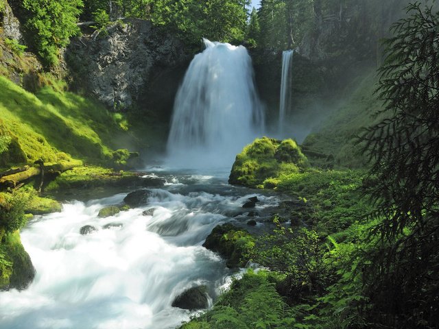 Обои река, природа, камни, скала, водопад, зеленьпейзаж, river, nature, stones, rock, waterfall разрешение 1920x1200 Загрузить