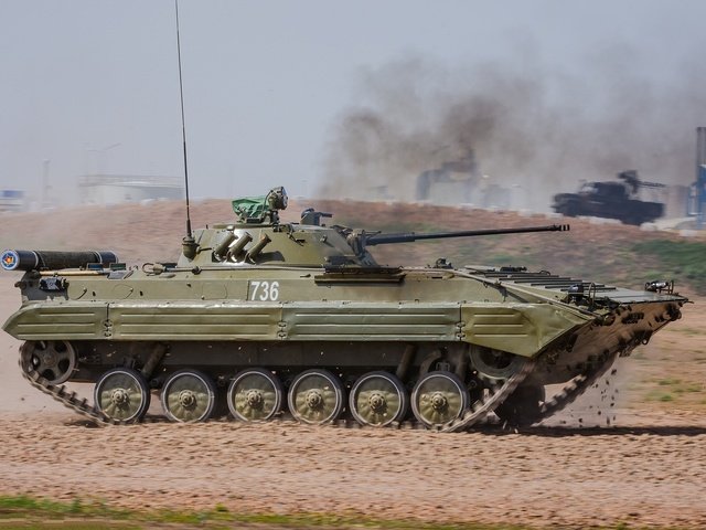 Обои россия, бронетехника, бмп-2, полигон учения, russia, armor, bmp-2, polygon exercises разрешение 2048x1340 Загрузить