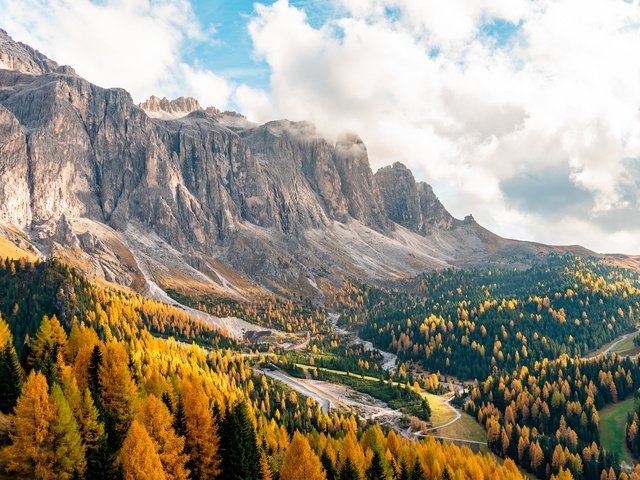 Обои деревья, горы, пейзаж, осень, италия, trees, mountains, landscape, autumn, italy разрешение 5120x3413 Загрузить