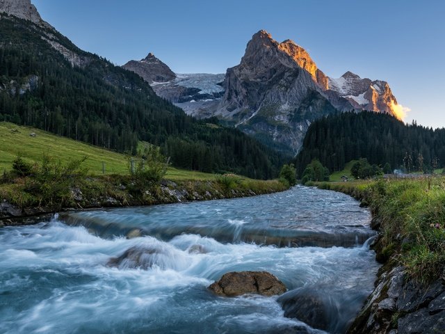 Обои река, долина райхенбахталь, rosenlaui valley, горы, долина розенлауи, лес, швейцария, bernese oberland, гора маттерхорн, bernese alps, бернские альпы, matterhorn mountain, река райхенбах, reichenbach river, reichenbachtal valley, river, mountains, forest, switzerland разрешение 6144x3605 Загрузить