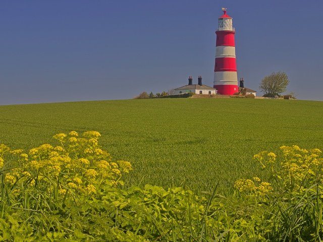 Обои поле, маяк, дом, англия, field, lighthouse, house, england разрешение 3072x2048 Загрузить