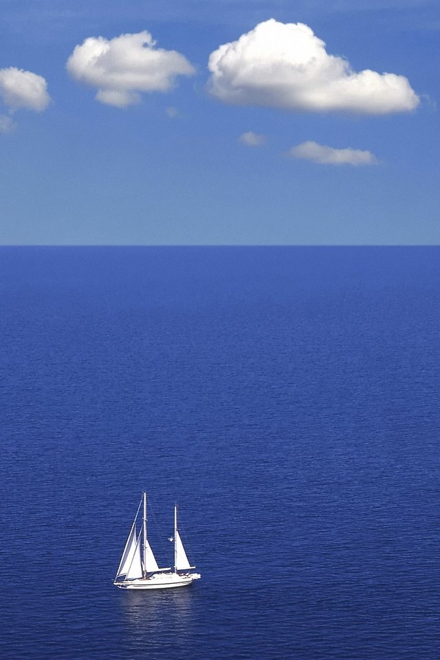 Обои облака, синий, море, горизонт, яхта, clouds, blue, sea, horizon, yacht разрешение 2836x2052 Загрузить