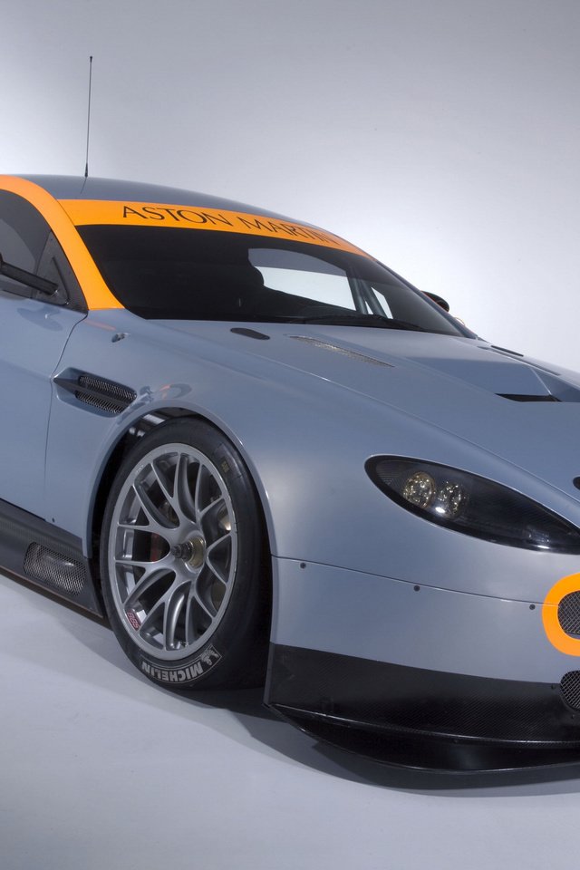 Обои астон мартин, aston martin разрешение 2048x1536 Загрузить