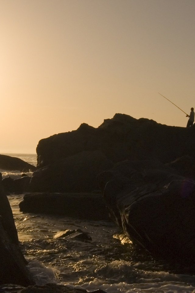 Обои скалы, море, рыбак, rocks, sea, fisherman разрешение 1920x1080 Загрузить