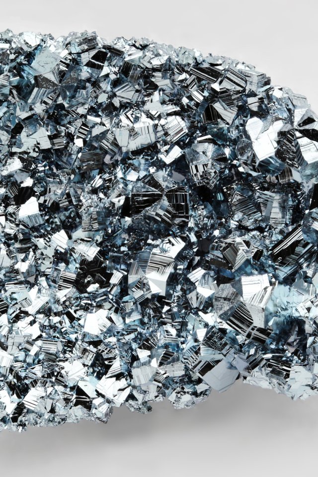 Обои грани, осмий, кристалл, faces, osmium, crystal разрешение 4824x3099 Загрузить