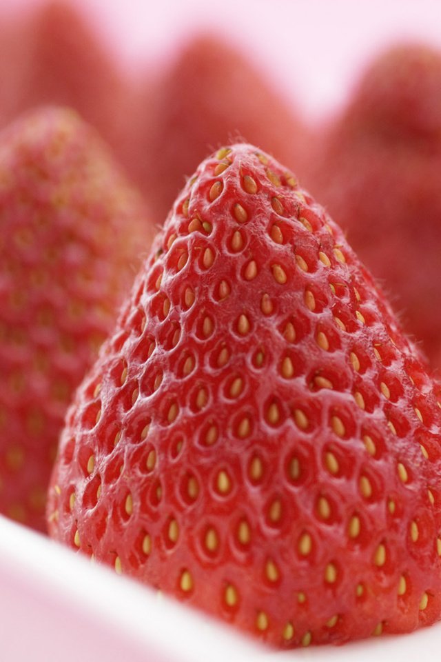 Обои макро, ягода, клубника, красный, macro, berry, strawberry, red разрешение 1920x1200 Загрузить