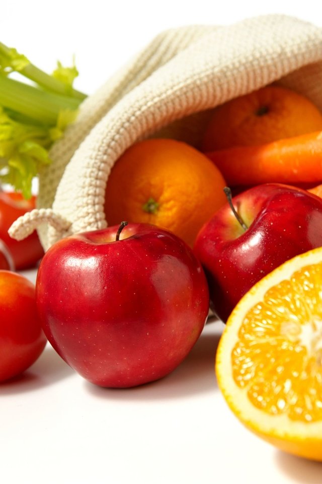 Обои еда, фрукты, яблоки, апельсины, овощи, морковь, лимоны, food, fruit, apples, oranges, vegetables, carrots, lemons разрешение 2560x1703 Загрузить