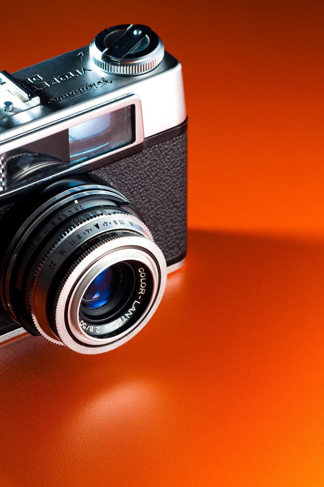 Обои фотоаппарат, voigtlander, vitoret, оранжевый фон, dr, the camera, orange background разрешение 1920x1280 Загрузить