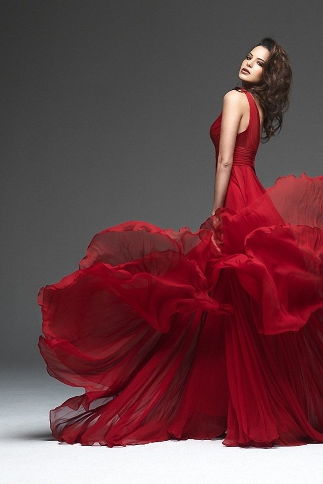 Обои платье, брюнетка, красное, dress, brunette, red разрешение 1950x1080 Загрузить