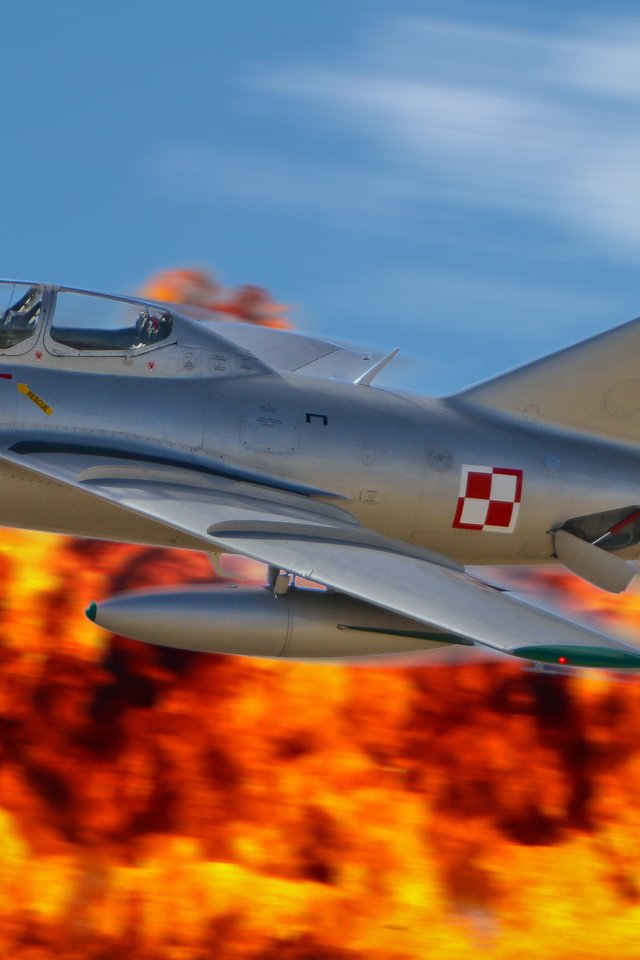 Обои небо, огонь, миг-15, the sky, fire, the mig-15 разрешение 1920x1200 Загрузить