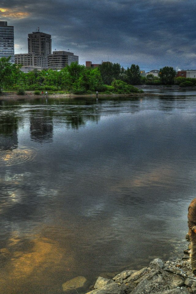 Обои река, город, рыбаки, river, the city, fishermen разрешение 4148x2755 Загрузить