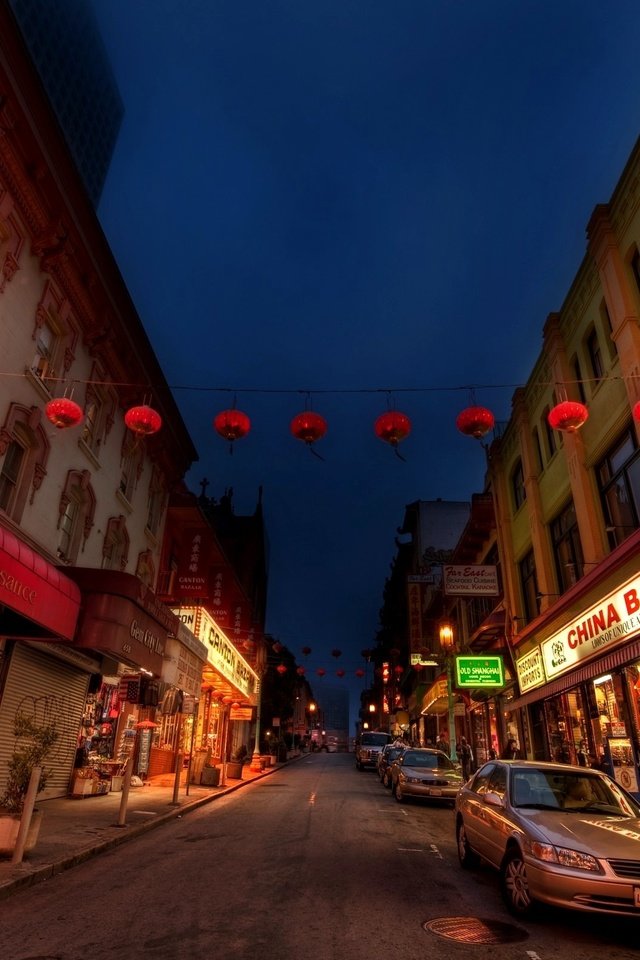 Обои дорога, улица, китай, здания, квартал, китайский квартал, road, street, china, building, quarter, chinatown разрешение 2560x1600 Загрузить