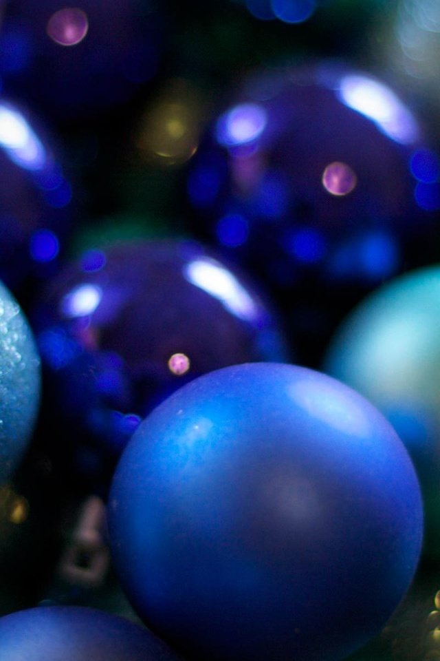 Обои новый год, зима, синий, голубой, блеск, елочные шары, new year, winter, blue, shine, christmas balls разрешение 1920x1200 Загрузить