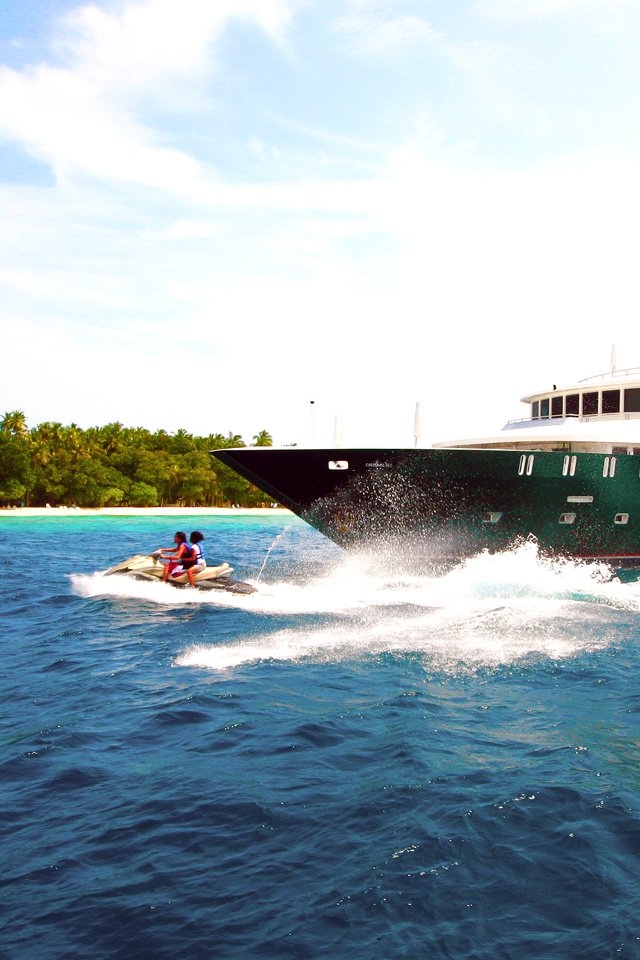 Обои яхта, остров, тропики, мальдивы, yacht, island, tropics, the maldives разрешение 3379x2253 Загрузить