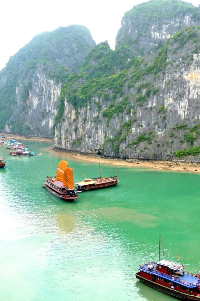 Обои скалы, море, бухта, тропики, вьетнам, rocks, sea, bay, tropics, vietnam разрешение 3065x1122 Загрузить