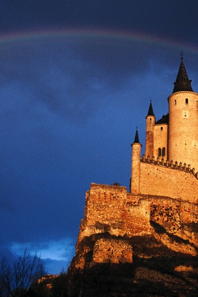 Обои фото замка из оранжевого камня и радуги, photo of the castle from the orange stone and the rainbow разрешение 1920x1080 Загрузить